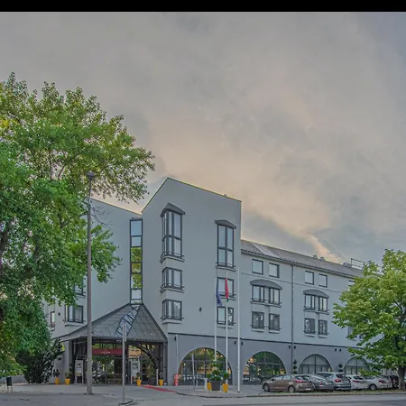 Castrum 4* Székesfehérvár