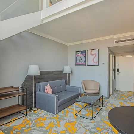 Castrum Hotel