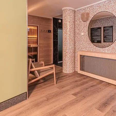 Hotel Castrum 4*