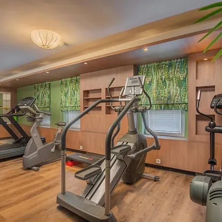 Castrum فندق Székesfehérvár