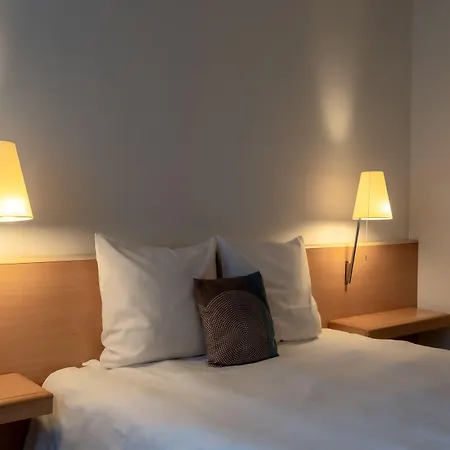 Castrum فندق Székesfehérvár